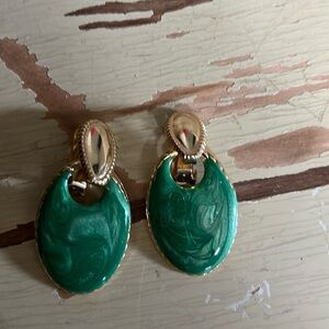 Vintage Green and Gold Dangle Clip Earrings.